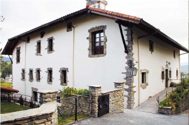 Apartamentos Rurales Rincon De Aiara Menagaray Bagian luar foto